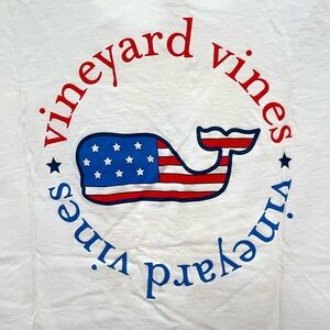 Vineyard Vines Tee